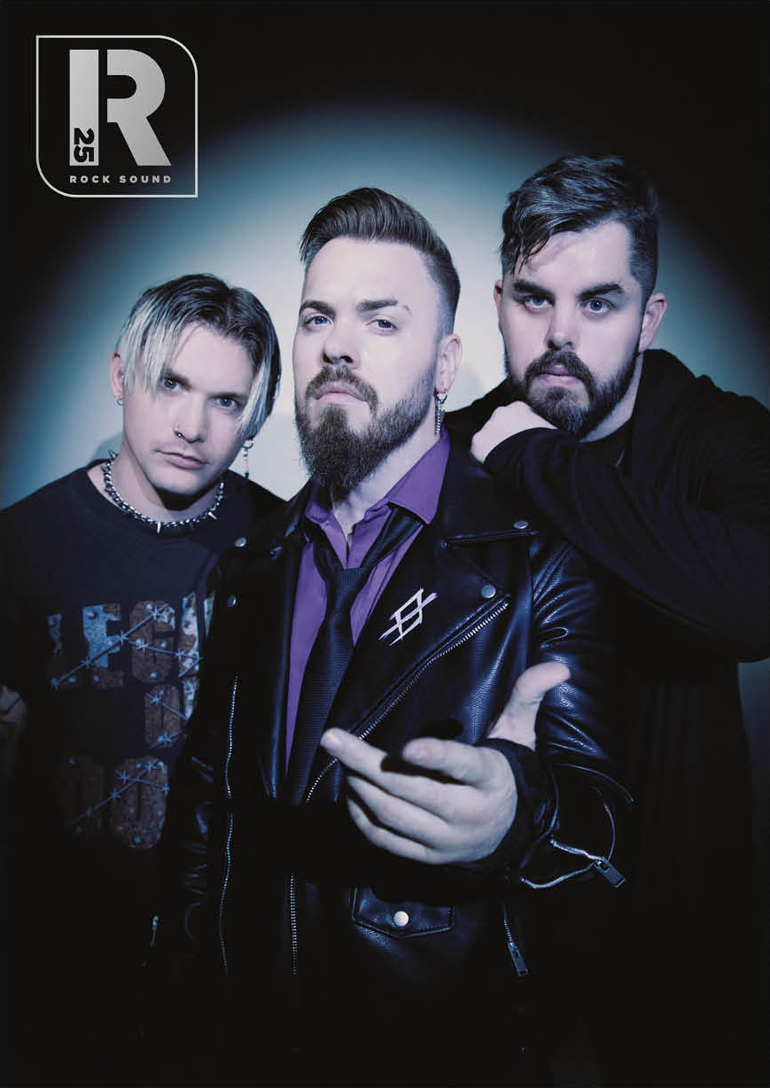 Issue #309 (25 Icons - Set It Off)